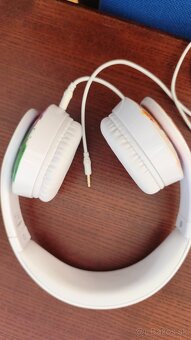 Slúchadlá Konix Unik Be Funky - 3