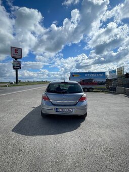 Opel astra - 3