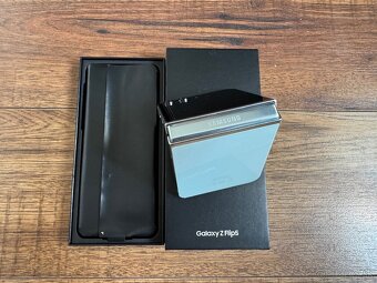 Samsung galaxy z flip 5 512gb - 3