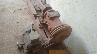 Motor - 3