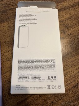 iPhone 14 Magsafe Silicone Case - 3