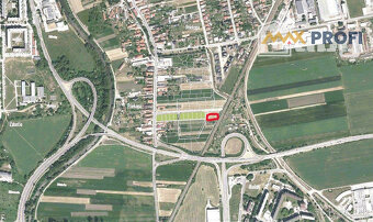 Na predaj, pozemok v zóne s plánovanou budúcou výstavbou rod - 3
