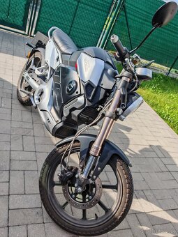 Super Soco TC Max - 3