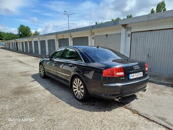 Audi A8 - 3