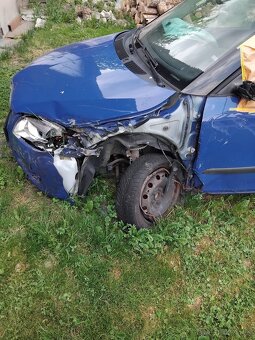 Predam nahradne diely na skoda fabia combi 1.2 benzin - 3
