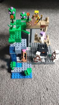 Lego Minecraft - Skeleton Dungeon - 3