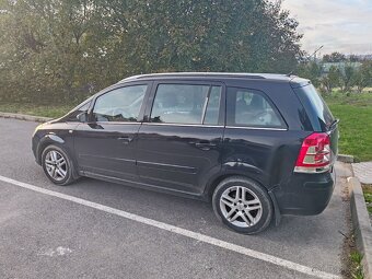 Opel Zafira B - 7 miestna verzia - 3