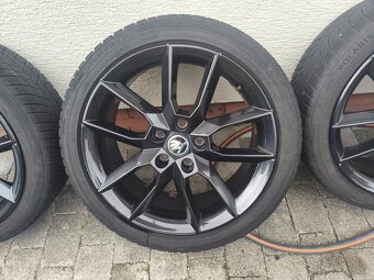 Gemini Octavia rs ZIMNE gumy - 3