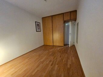 NA PREDAJ 2 - izbový byt v Dubnici nad Váhom - 3