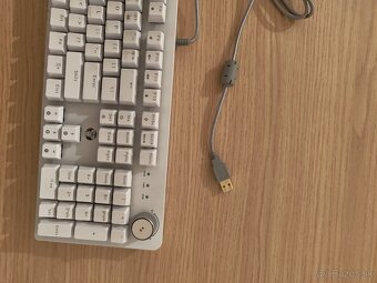 Set Mechanická klávesnice + herná myš - 3