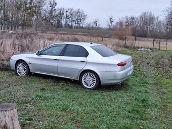 Alfa Romeo 166 - 3
