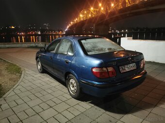 Nissan Almera 1.5 - 3