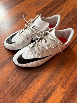 Nike Turfy - 3