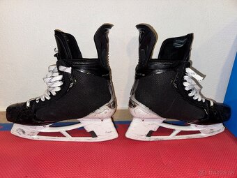 Korčule Bauer Hyperlite 2 - 3