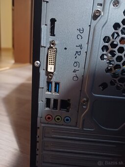 Stolný počítač PC Fujitsu Esprimo - 3