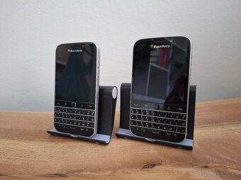 Blackberry Q20 - 3