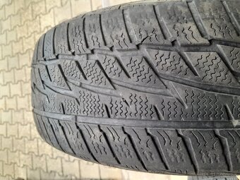 205/60r16 - 3