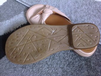 nove slapky robel vel.36 - 3