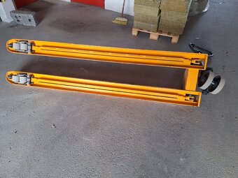 Paletovy vozik 3000kg - 3