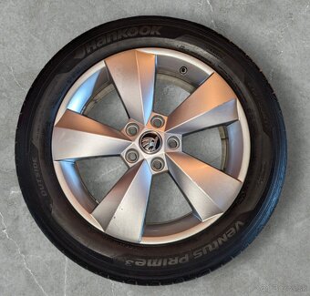 Elektrony Skoda Karoq 17 5x112 215/55/17 - 3