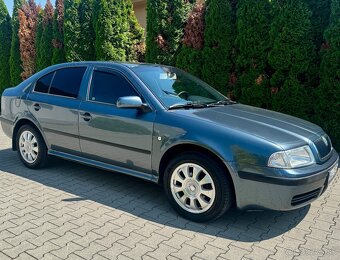 Škoda Octavia 1.6 75kW Benzín Elegance TOP - 3