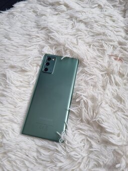 Samsung - 3