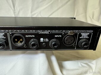 Kompresor DBX166XL compressor/Limiter/Gate - 3