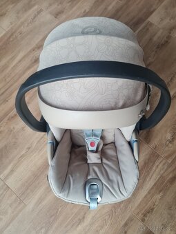 Cybex Flowers Cloude Z I size vajíčko - 3