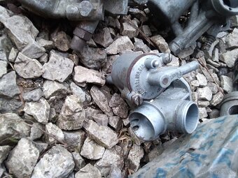 Jawa CZ karburátor piest - 3