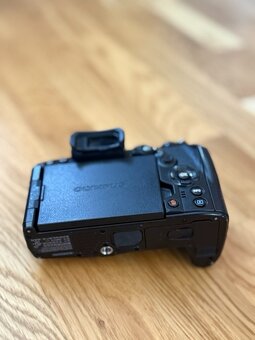 Olympus OM-D E-M1 Mark III - 3