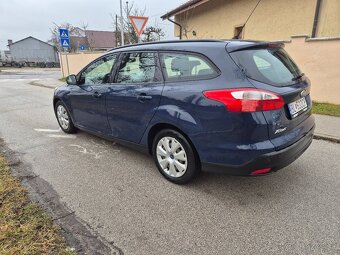 Ford Focus Combi Mk3 1.6 TDCI 70kw M6 r.v.2012 - 3
