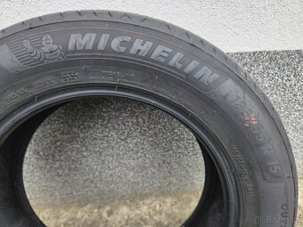 3 kusy Michelin Primacy 4 - 185/65 R15 88H - 3