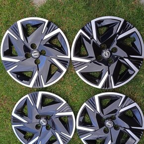 Puklice Nissan R16 originál diel - 3