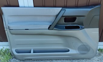 Predám čalúnenie Mitsubishi Pajero III 3D - 3