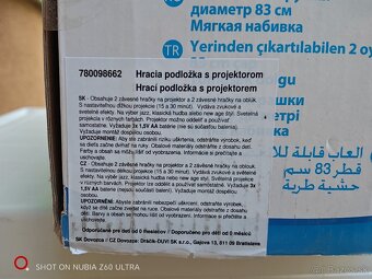 Hracia podlozka s projektorom - 3