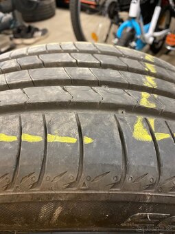 Kumho Ecsta hs51 215/45 r16 86H letne - 3