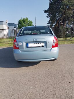 Hyundai accent - 3