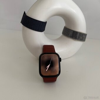 Apple Watch Series 10 42mm Jet Black - 3