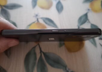 Samsung Galaxy S22 - 3
