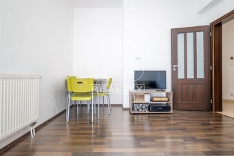 EXKLUZÍVNE IBA U NÁS 2-IZBOVÝ BYT 53 M2 S TERASOU 15 M2... - 3