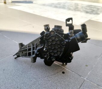 Vysokotlakove čerpadlo na audi - 3
