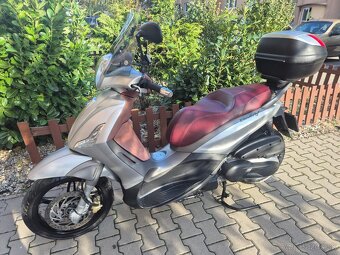 Piaggio beverly 350 sport tourer - 3