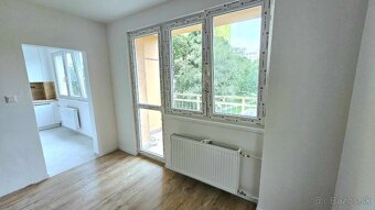 NOVINKA - 3 izb. byt RUŽÍNSKA ul. Terasa, NOVÁ REKONŠTRUKCIA - 3
