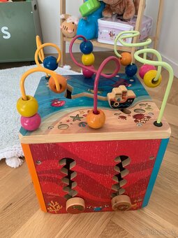 Interaktívna drevena kocka - 3