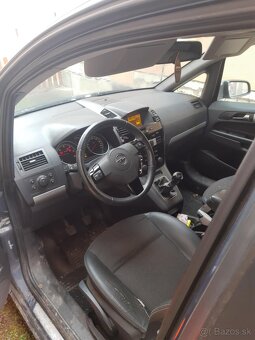 Predam Opel Zafira - 3