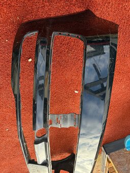 VW MULTIVAN CARAVELLE T6 15- PREDNÝ NÁRAZNÍK - 3