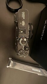 Fujifilm X100v čierny, plus puzdro kožene - 3