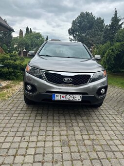 KIA Sorento AWD - 3