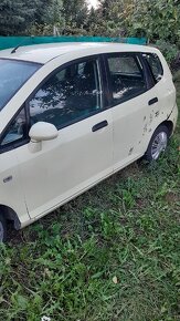 Rozpredam honda jazz na ND - 3