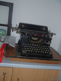 Písací stroj - 3